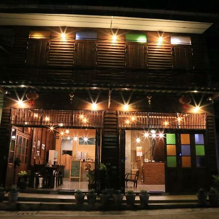 Bansoi 1 & Alley One Cafe トラン エクステリア 写真