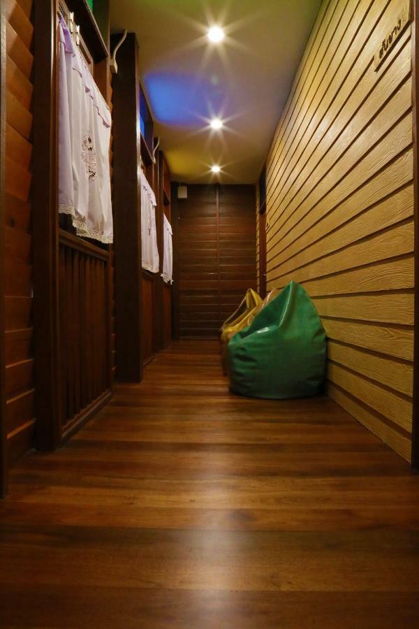 Bansoi 1 & Alley One Cafe トラン エクステリア 写真
